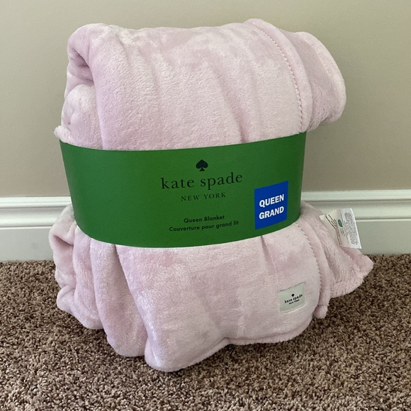 Kate spade blanket home goods new arrivals
